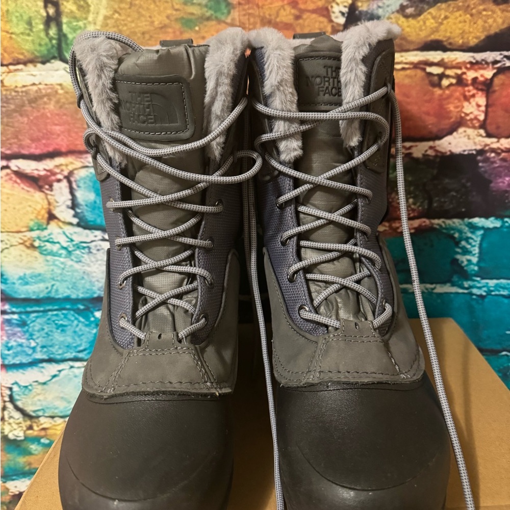 The North Face Women's Gray Winter Boots